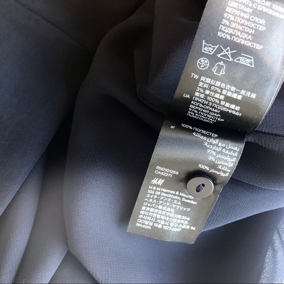 Cocktail dress with spaghetti straps - Picture 14 of 14